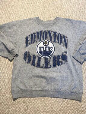 Vintage Edmonton Oilers NHL Crewneck Sweatshirt in Gray - XL
